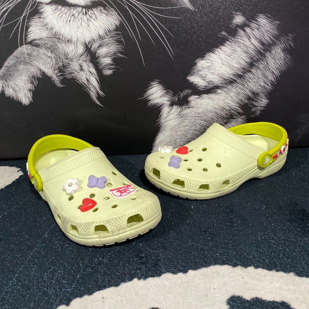 Crocs Classic Friendship Bracelet 211307-3ZL Clogs Shoes Girls 3 Green Slingback